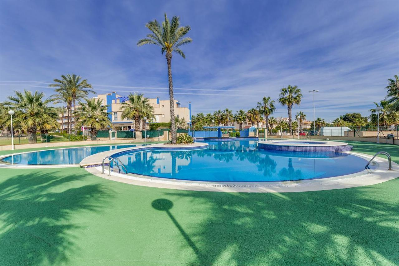 Apartament Palmera 100M Od Morza 奥里韦拉 外观 照片