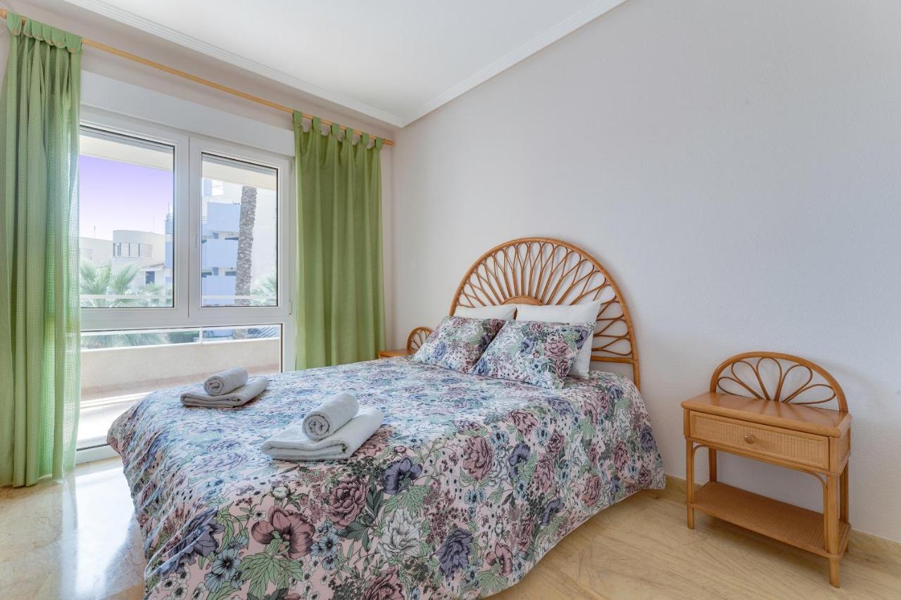 Apartament Palmera 100M Od Morza 奥里韦拉 外观 照片